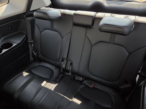 Used 2024 Honda Pilot EX-L image 19