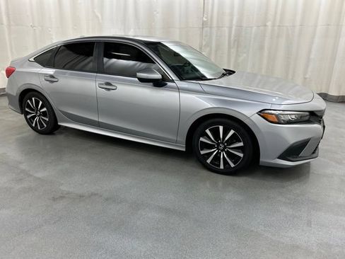 Used 2022 Honda Civic EX image 1