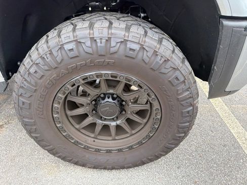 Used 2026 GMC Sierra 2500 AT4 w/ AT4 Premium Plus Package AWD/4WD image 4