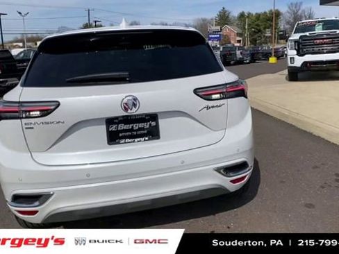 Certified 2023 Buick Envision Avenir image 9