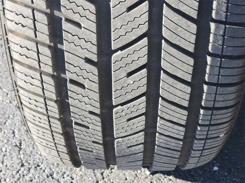 Used 2023 BMW 530e xDrive image 13