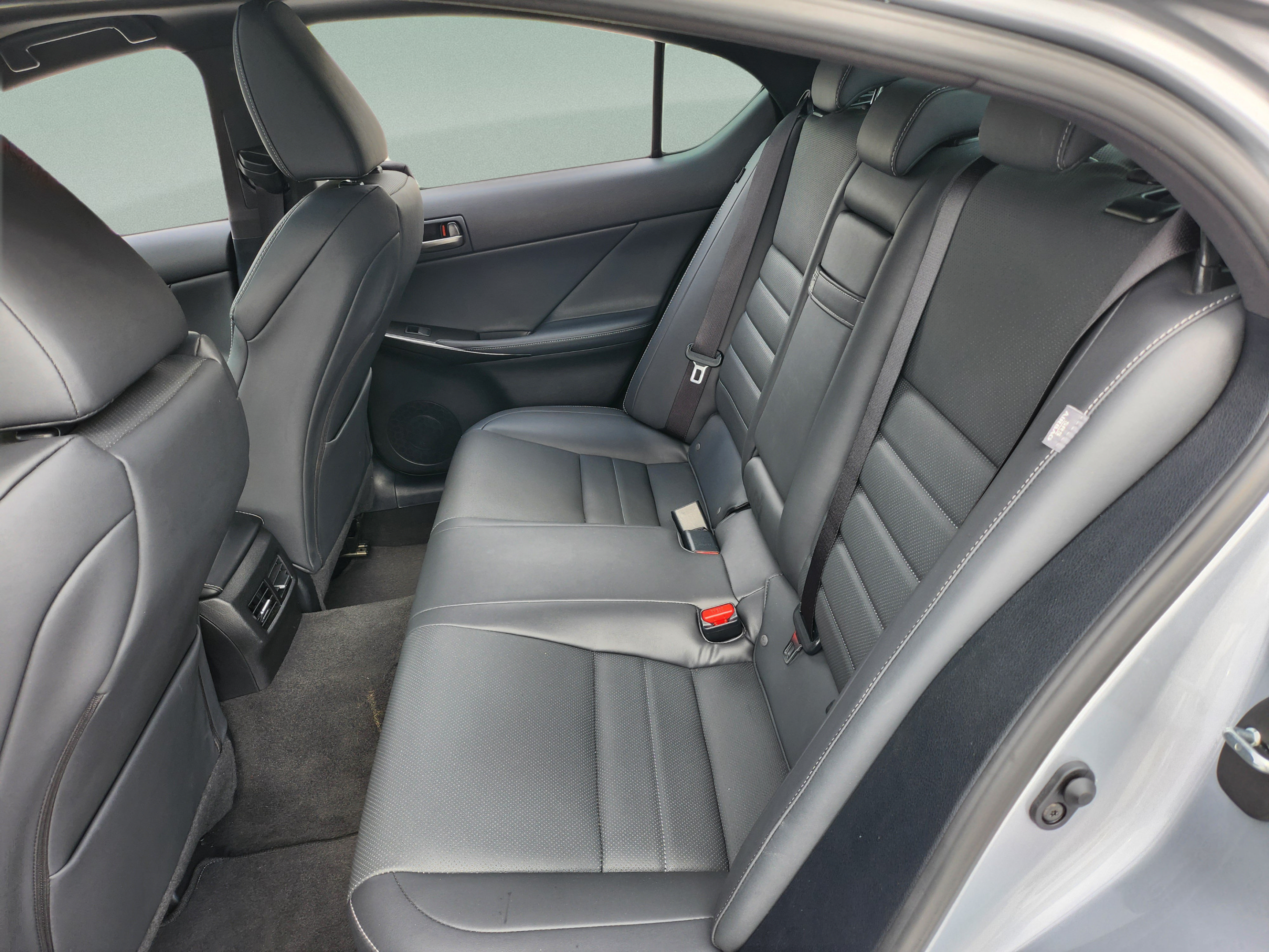 Used 2024 Lexus IS 350 F Sport w/ Navigation Package RWD image 20