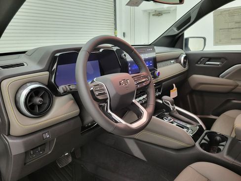 New 2026 Chevrolet Colorado ZR2 w/ Technology Package image 33