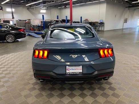 Used 2024 Ford Mustang Coupe RWD image 9