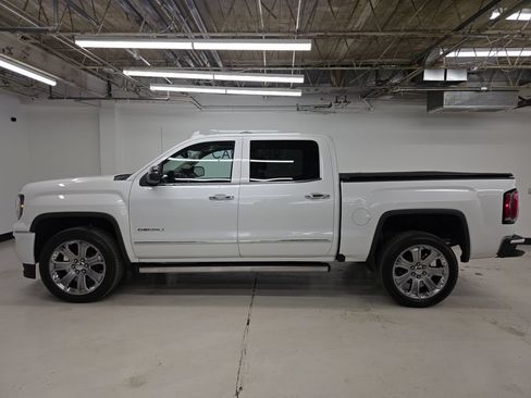 Used 2018 GMC Sierra 1500 Denali w/ Denali Ultimate Package AWD/4WD image 13