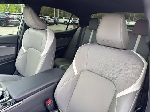 Certified 2025 Toyota Camry SE image 9