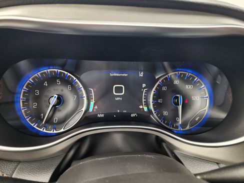 New 2026 Chrysler Pacifica Pinnacle FWD image 20