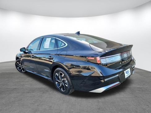 Used 2024 Hyundai Sonata SEL FWD image 7