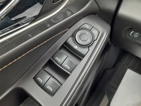 Used 2020 Chevrolet Traverse LT w/ LPO, Floor Liner Package AWD/4WD image 30