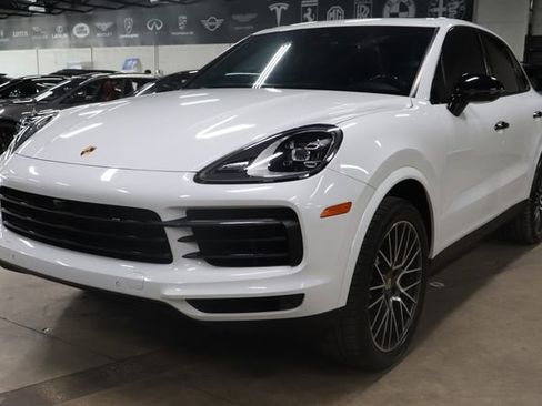 Used 2019 Porsche Cayenne S AWD/4WD image 1