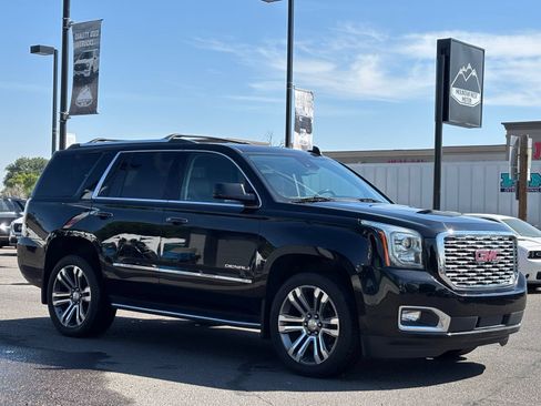 Used 2019 GMC Yukon Denali AWD/4WD image 1
