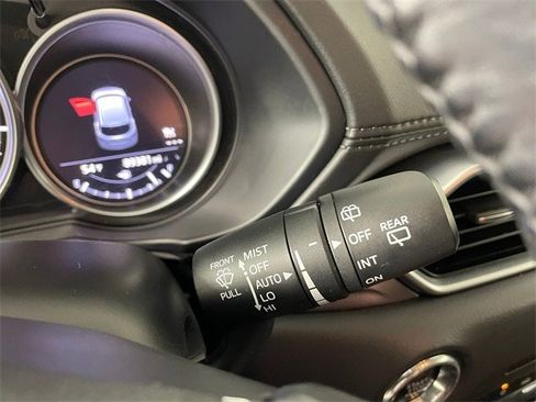 Used 2020 MAZDA CX-5 Touring image 12