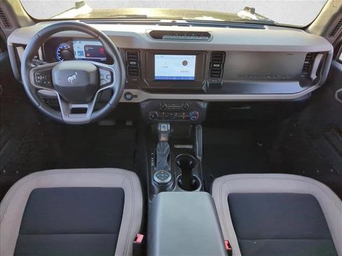 Used 2021 Ford Bronco Big Bend w/ Sasquatch Package image 18
