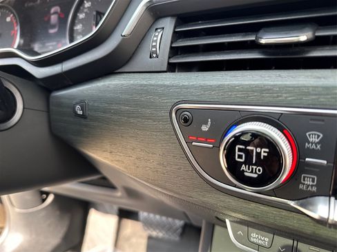 Used 2019 Audi A4 2.0T Premium w/ 18" Wheel Package image 39