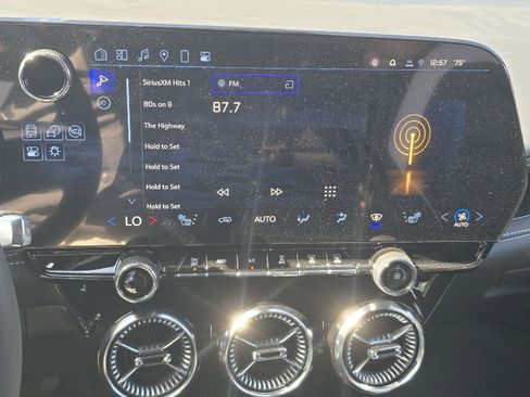 New 2025 Chevrolet Blazer EV LT image 18