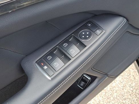 Used 2013 Mercedes-Benz CLS 550 4MATIC image 21