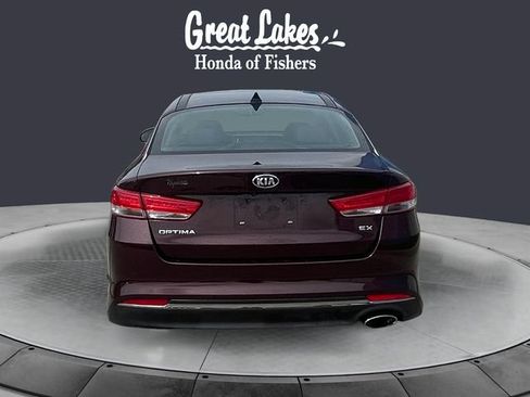 Used 2018 Kia Optima EX w/ Premium Package FWD image 4
