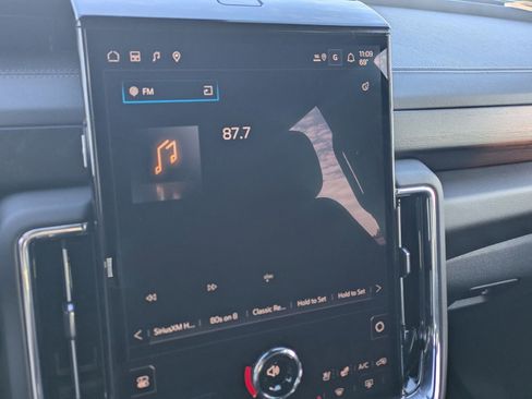 New 2026 GMC Yukon Denali w/ Sun & Power Step Package image 19