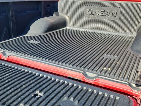 Used 2018 Nissan Frontier SV image 24