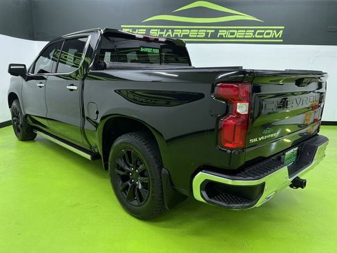 Used 2023 Chevrolet Silverado 1500 LTZ w/ Technology Package image 7