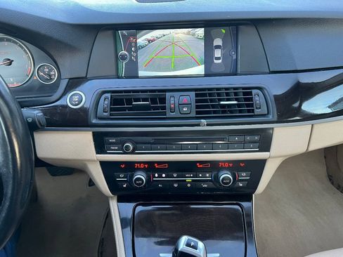 Used 2011 BMW 535i xDrive Sedan AWD/4WD image 33