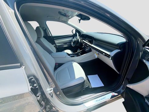 New 2026 Hyundai Tucson SEL FWD image 21