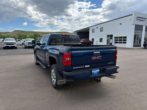 Used 2015 GMC Sierra 2500 Denali AWD/4WD image 11