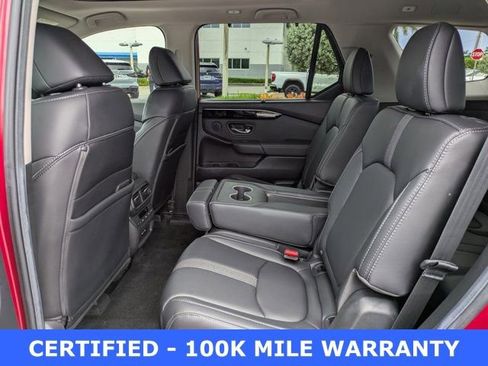 Used 2025 Honda Pilot Touring image 13