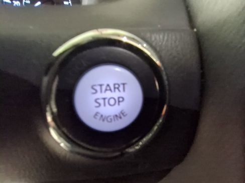 Used 2024 INFINITI QX80 Luxe w/ Cargo Package image 19