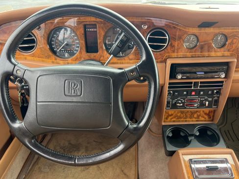 Used 1993 Rolls-Royce Silver Spur image 11