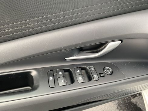 New 2025 Hyundai Elantra Blue image 5