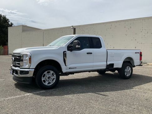 New 2026 Ford F250 XLT w/ 360-Degree Camera Package image 2