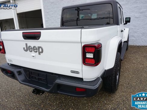Used 2020 Jeep Gladiator Overland AWD/4WD image 11