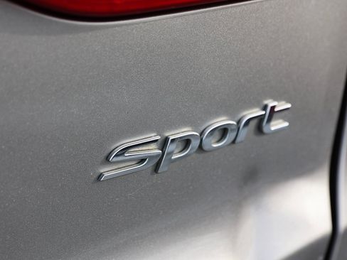 Used 2018 Hyundai Santa Fe Sport w/ 2.4L Value Package 02 image 10