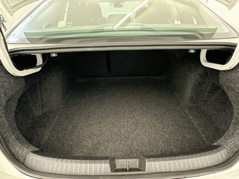 Used 2025 Volkswagen Jetta Sport FWD image 29