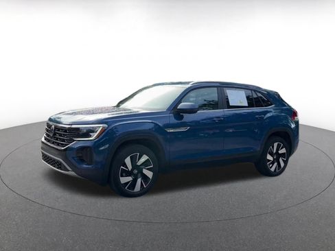 Used 2026 Volkswagen Atlas Cross Sport SE FWD image 7