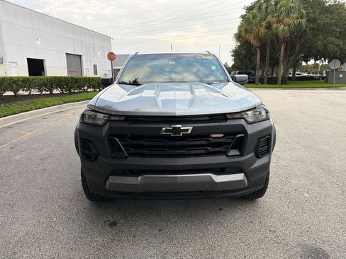Used 2023 Chevrolet Colorado Trail Boss AWD/4WD image 5