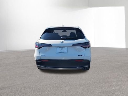 Certified 2023 Honda HR-V Sport image 8