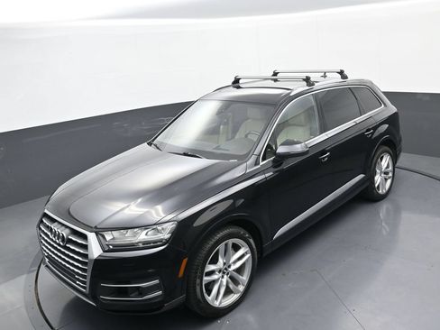 Used 2018 Audi Q7 3.0T Prestige AWD/4WD image 32
