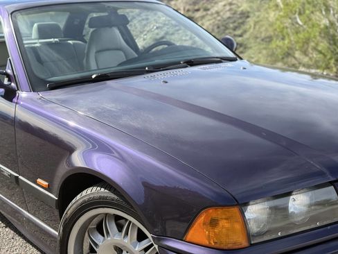 Used 1999 BMW M3 Coupe image 16