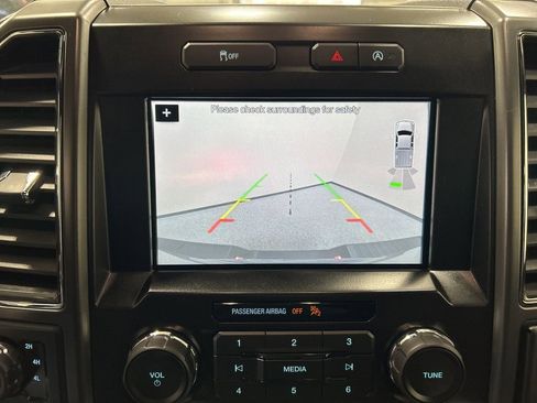 Used 2017 Ford F150 XLT w/ Equipment Group 302A Luxury image 19