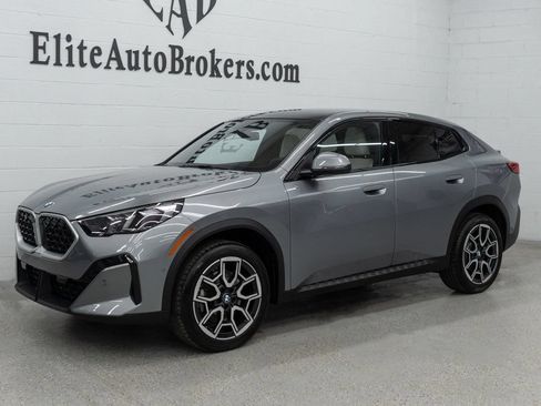 Used 2026 BMW X2 xDrive28i w/ Convenience Package AWD/4WD image 35