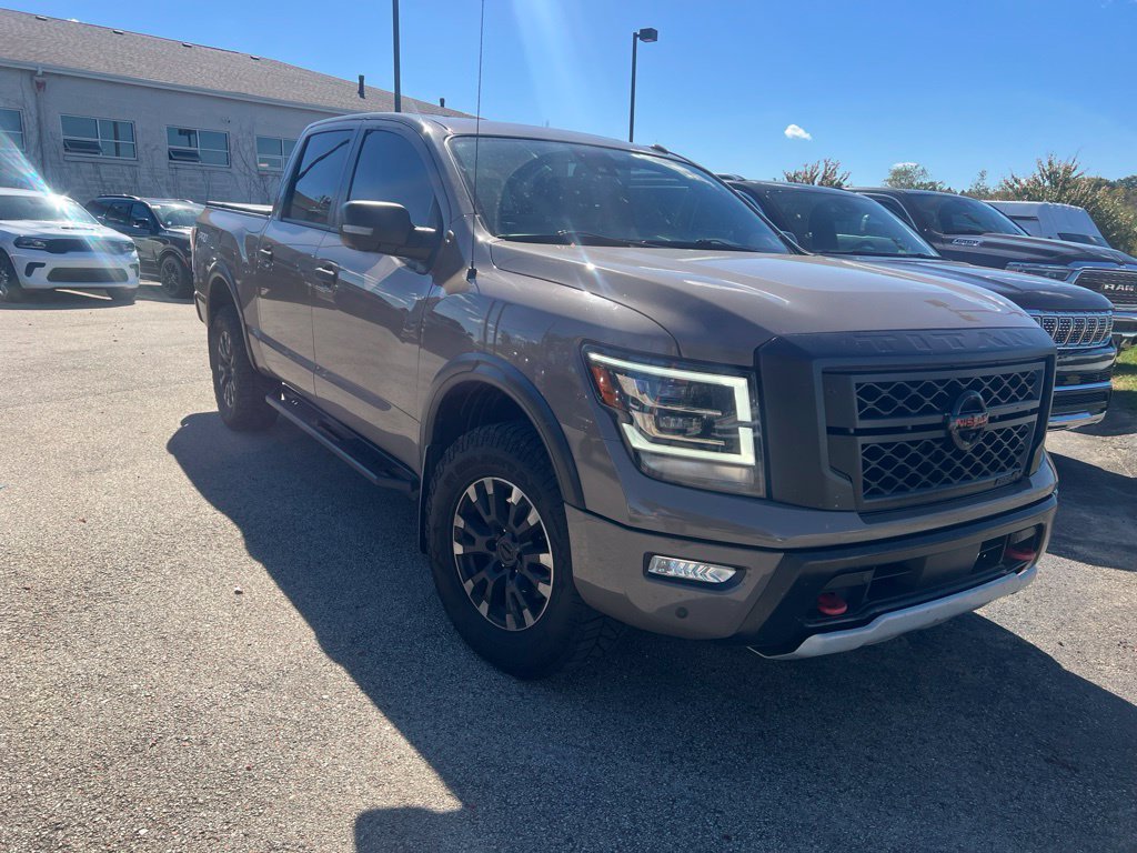 Used 2021 Nissan Titan PRO-4X w/ Pro-4x Convenience Package AWD/4WD image 1