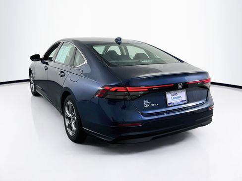 Used 2023 Honda Accord EX image 7