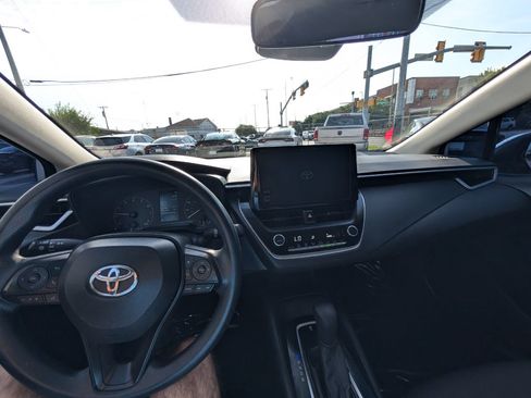 Used 2023 Toyota Corolla LE FWD image 21