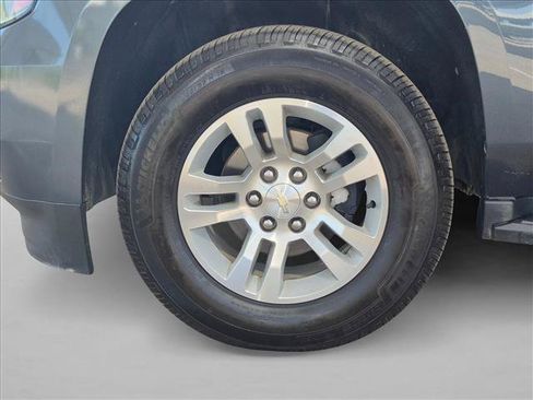 Used 2019 Chevrolet Tahoe LT AWD/4WD image 25