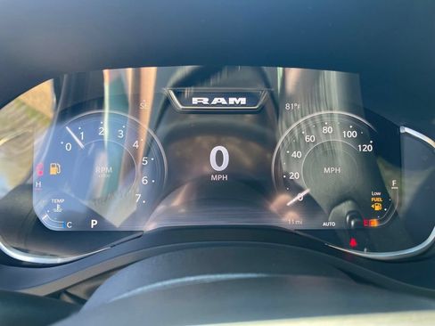 New 2026 RAM 1500 Big Horn AWD/4WD image 14
