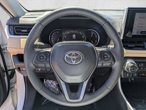 Certified 2025 Toyota RAV4 XLE w/ Convenience Package AWD/4WD image 13