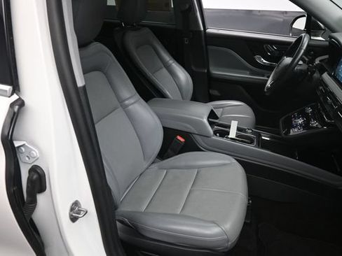 Used 2021 Lincoln Corsair Reserve w/ Equipment Group 201A FWD image 28