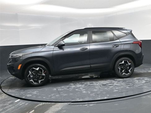 New 2026 Kia Seltos S image 4